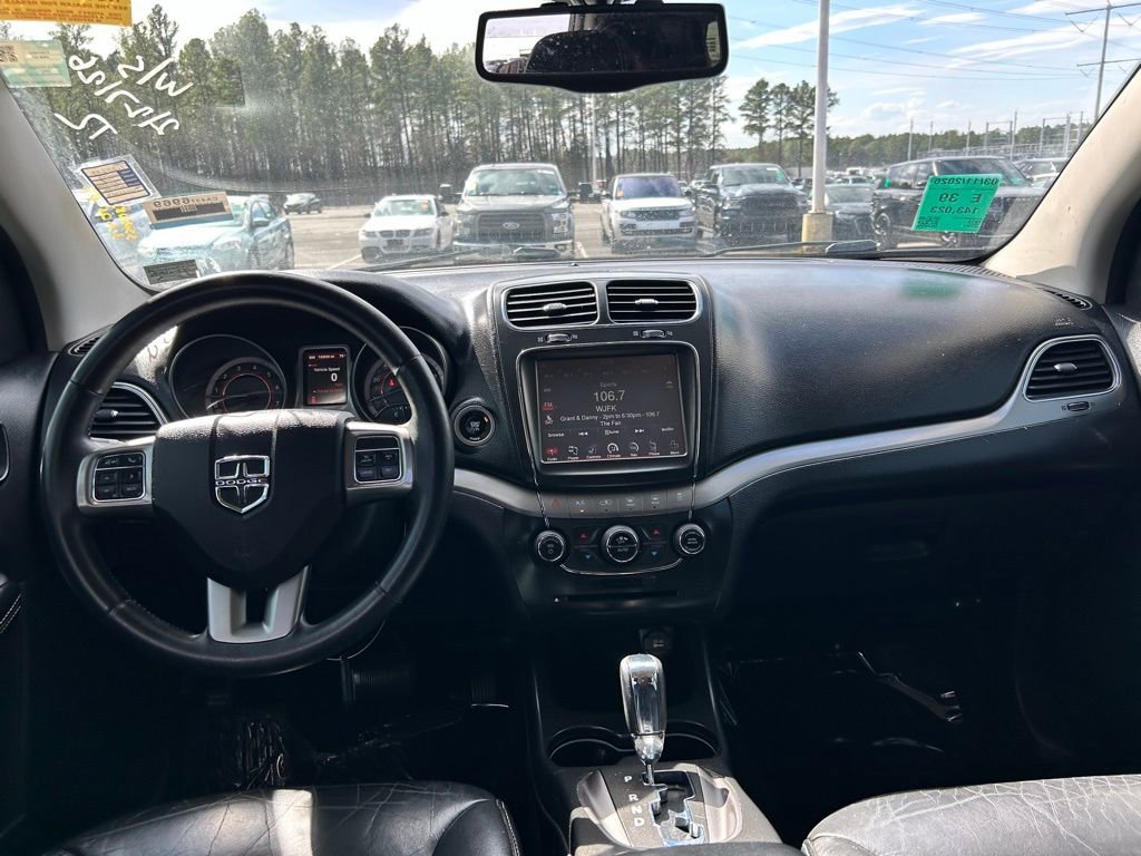 Used 2015 Dodge Journey Crossroad w/ Flexible Seating Group image 18