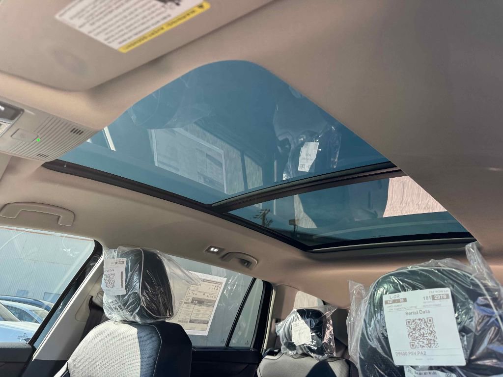 New 2026 Volkswagen Atlas SEL Premium R-Line image 23