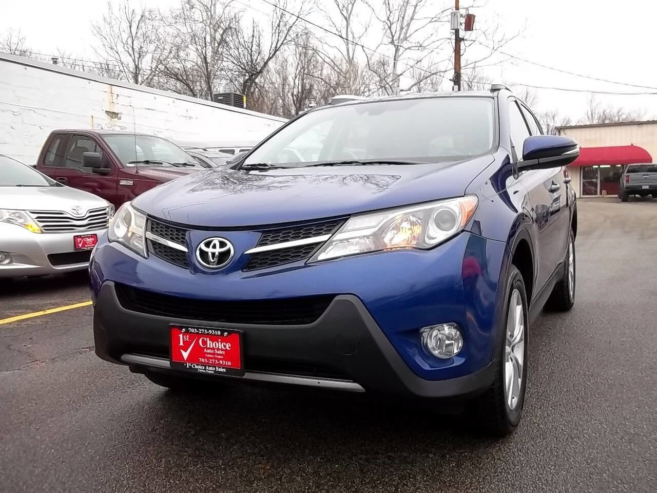 Used 2015 Toyota RAV4 Limited w/ Technology Package image 1