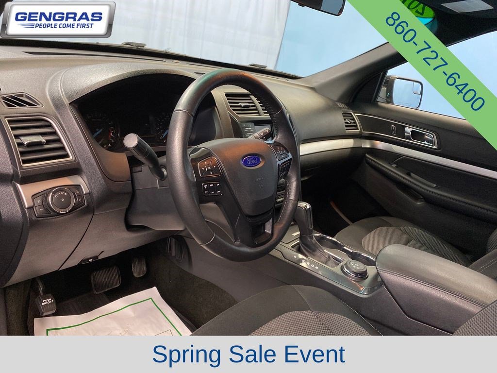 Used 2016 Ford Explorer XLT AWD/4WD image 10