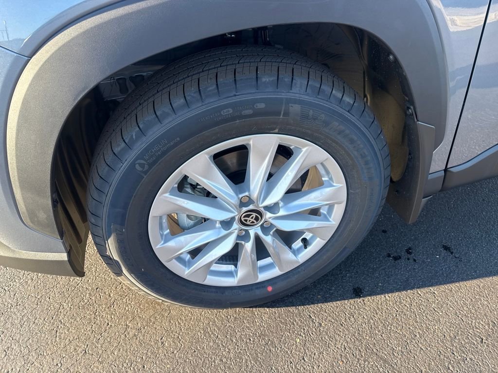 New 2026 Toyota Corolla Cross LE image 24