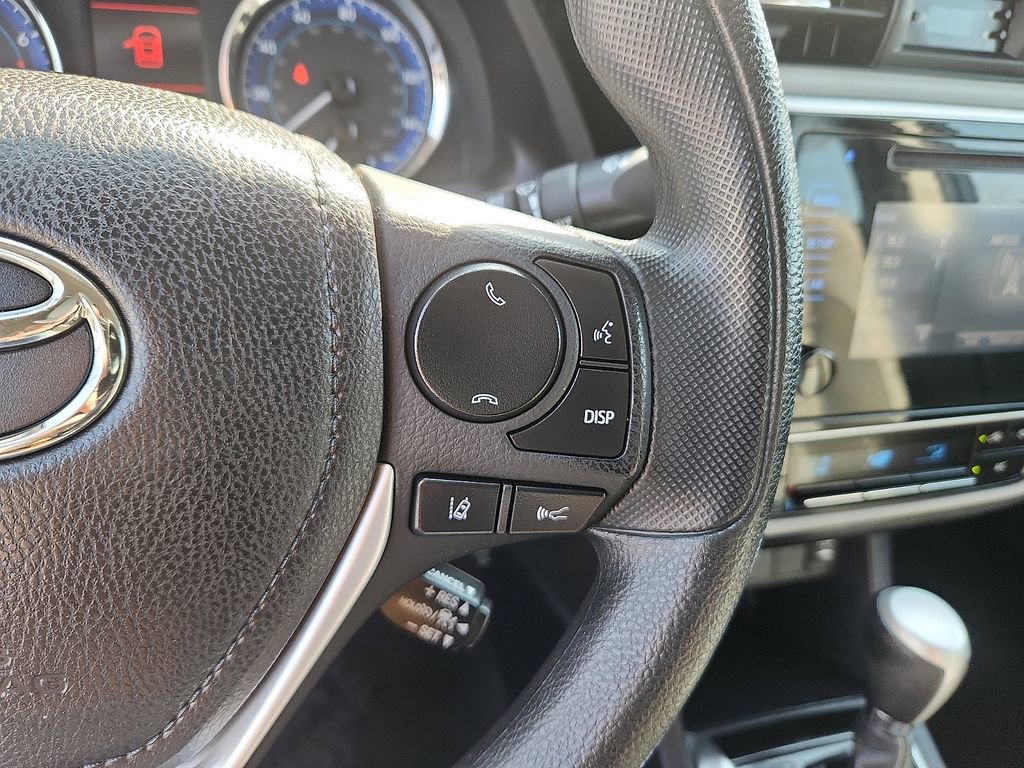 Used 2017 Toyota Corolla LE w/ Carpet Mat Package (TMS) image 17