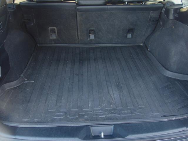 Used 2015 Subaru Outback 2.5i Limited image 12