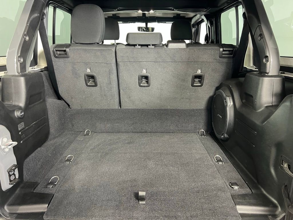 Used 2021 Jeep Wrangler Unlimited Rubicon 4xe w/ Steel Bumper Group image 27