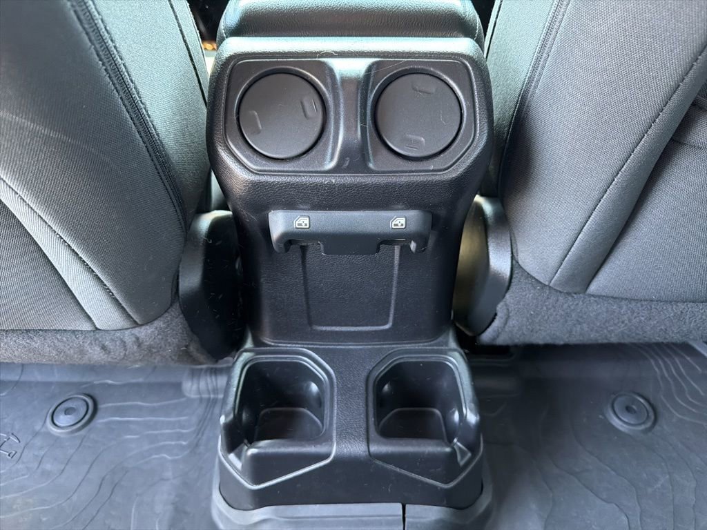 Used 2018 Jeep Wrangler Unlimited Sport S image 20