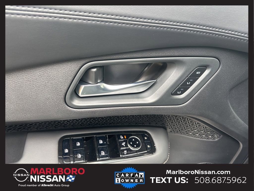 Certified 2025 Nissan Ariya AWD image 21