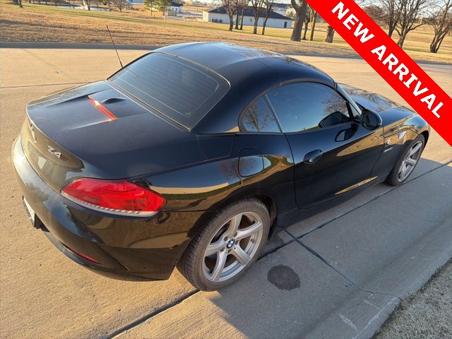 Used 2009 BMW Z4 sDrive30i image 3