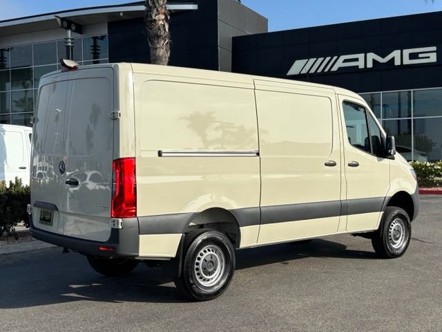 Used 2026 Mercedes-Benz Sprinter 2500 image 4