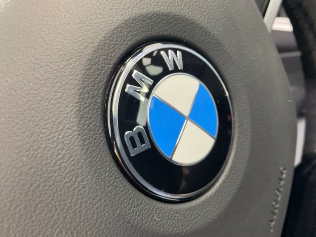 Certified 2025 BMW 330i xDrive Sedan w/ Convenience Package AWD/4WD image 46