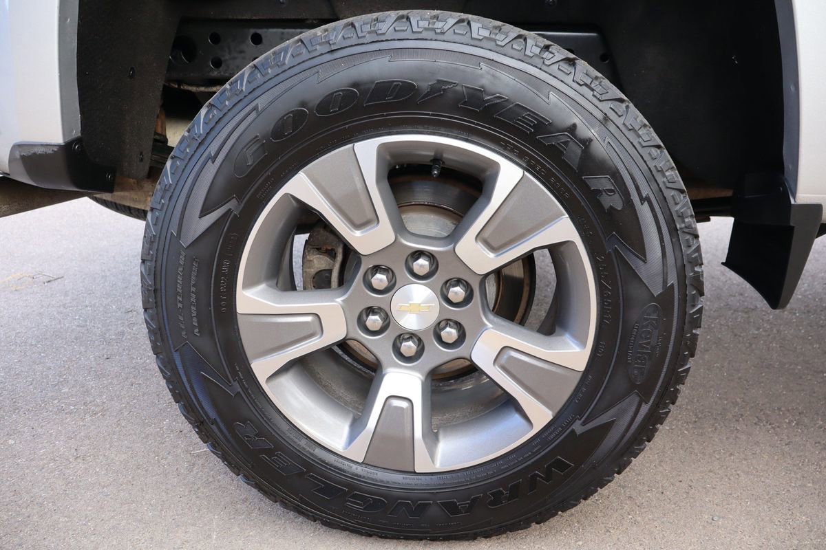 Used 2017 Chevrolet Colorado W/T w/ WT Convenience Package image 40