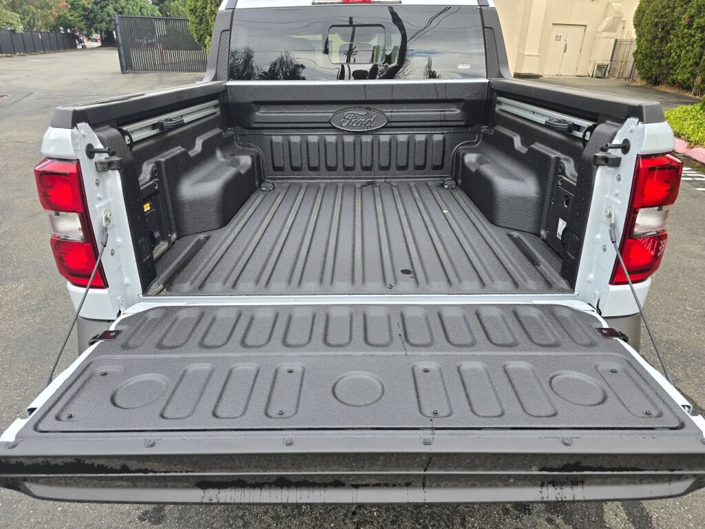New 2026 Ford Maverick Lariat w/ 4K Tow Package AWD/4WD image 11