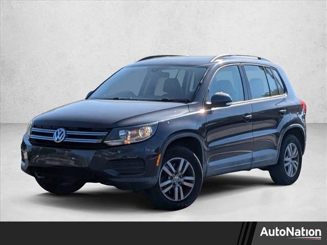 Used 2016 Volkswagen Tiguan S image 1