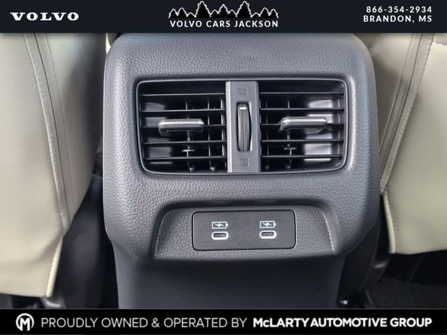 Used 2025 Acura ADX A-Spec image 17