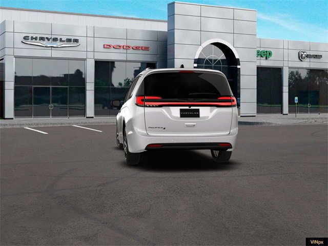 New 2026 Chrysler Pacifica Select w/ S Appearance Package image 13