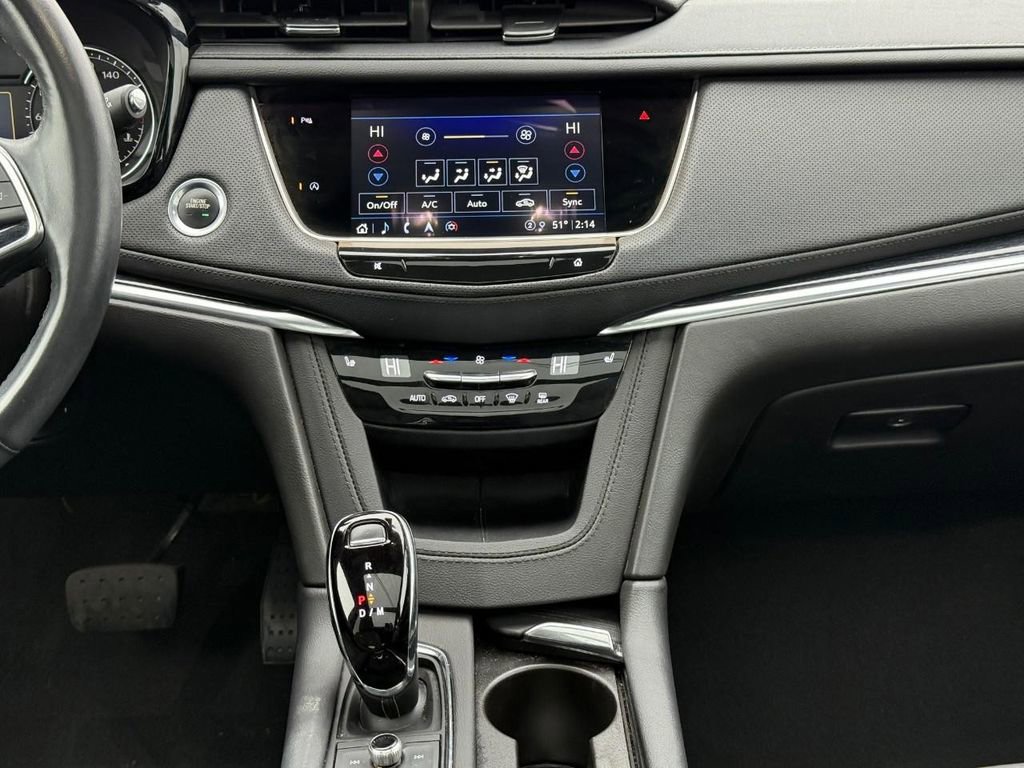 Used 2024 Cadillac XT5 Premium Luxury image 10