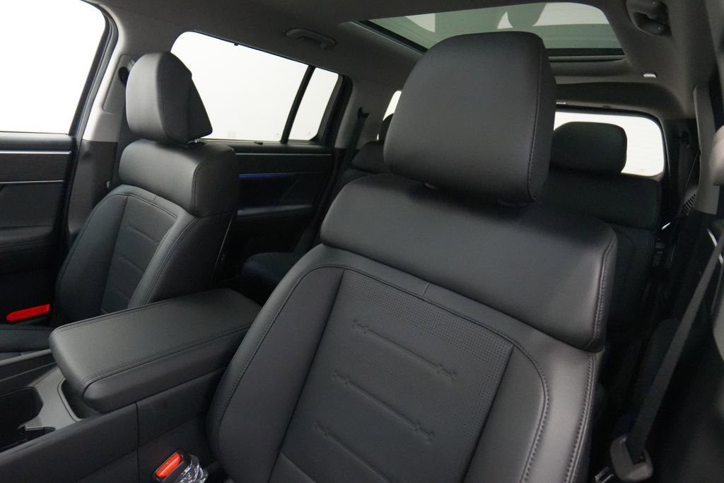 New 2026 Hyundai Santa Fe Limited AWD/4WD image 16