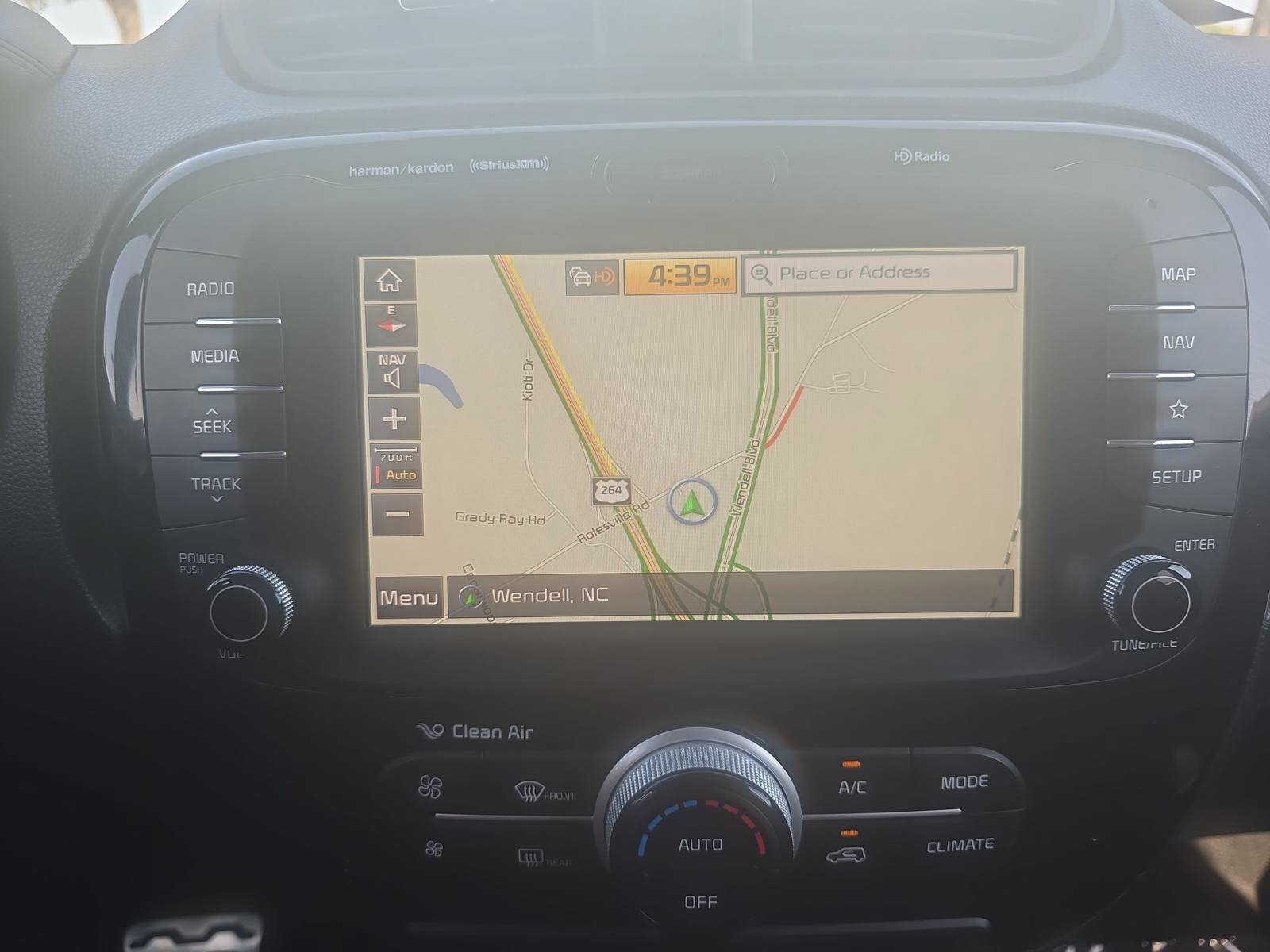 Used 2019 Kia Soul + FWD image 24