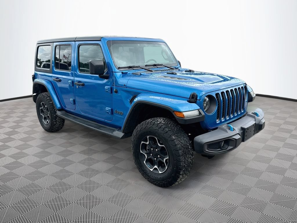 Used 2023 Jeep Wrangler Unlimited Rubicon 4xe w/ Cold Weather Group AWD/4WD image 4