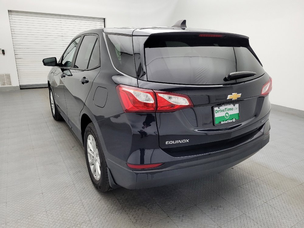 Used 2020 Chevrolet Equinox LS w/ LS Convenience Package AWD/4WD image 5
