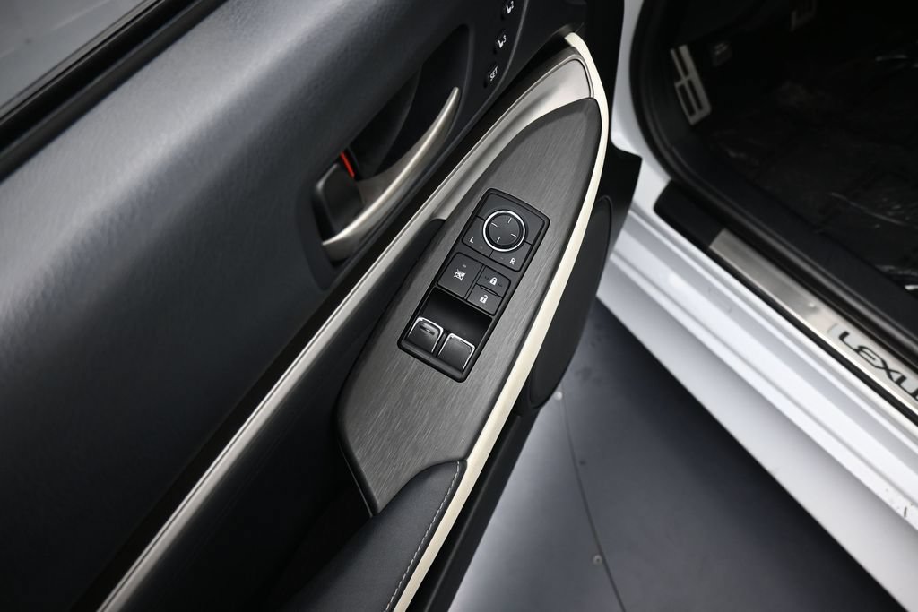 Used 2019 Lexus RC 300 F Sport w/ Accessory Package RWD image 15