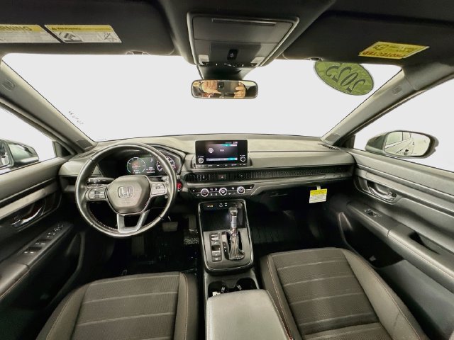 Used 2025 Honda CR-V Sport image 3