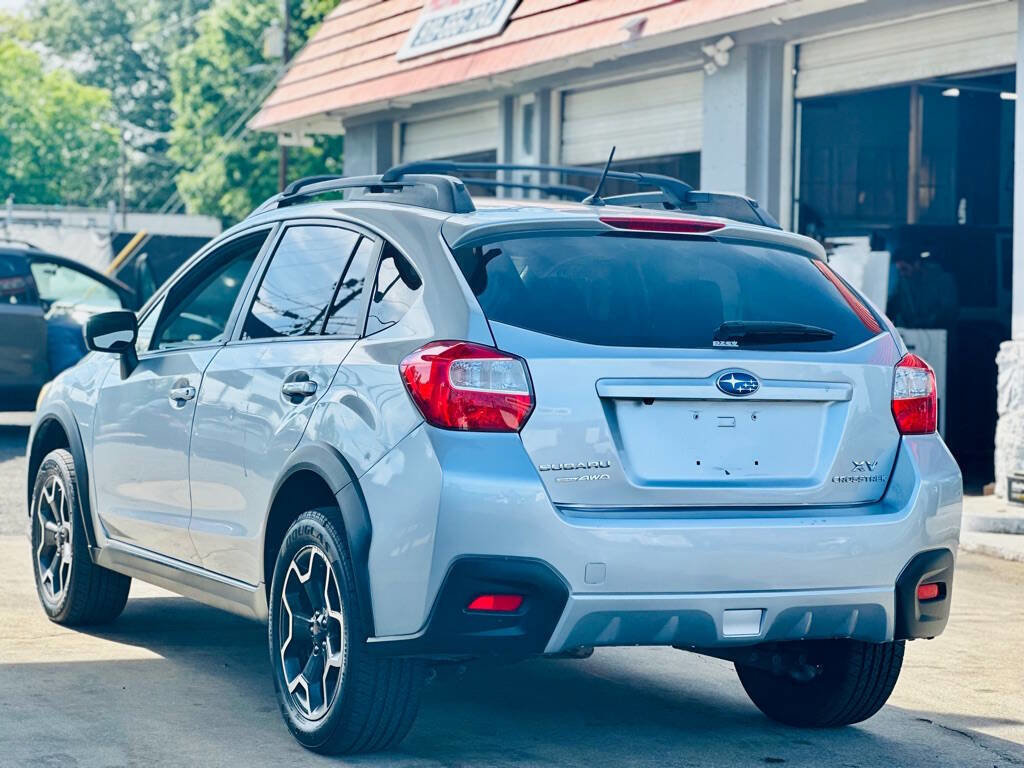 Used 2015 Subaru Crosstrek 2.0i Premium w/ Moonroof Package AWD/4WD image 8
