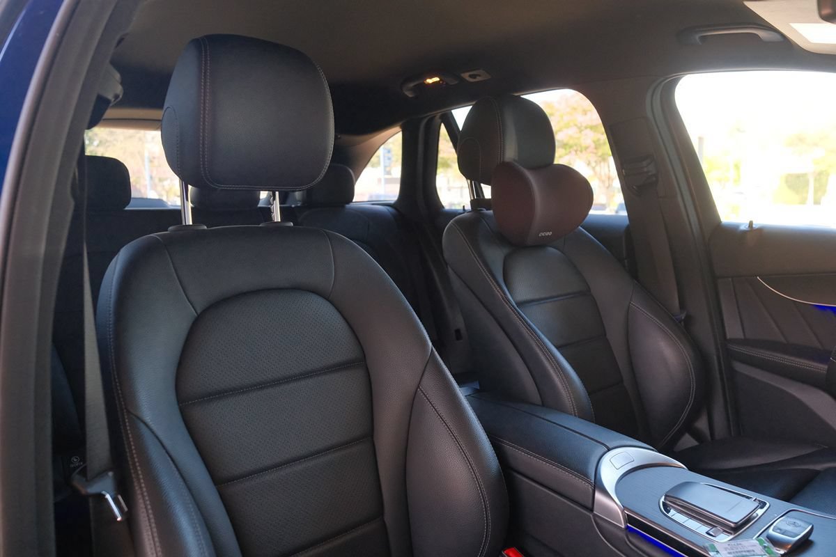 Used 2022 Mercedes-Benz GLC 300 image 29