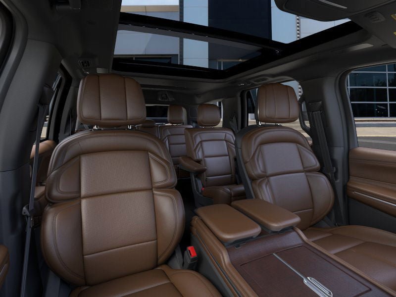 New 2026 Lincoln Navigator Reserve image 10