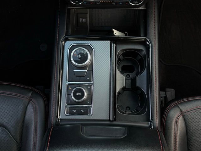 Used 2021 Ford Expedition Limited w/ Equipment Group 303A image 32
