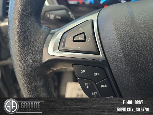 Used 2024 Ford Edge Titanium image 30