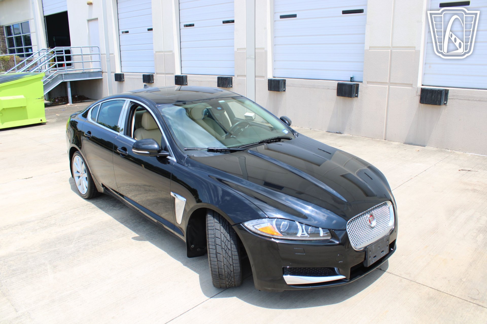 Used 2014 Jaguar XF 3.0 RWD image 34