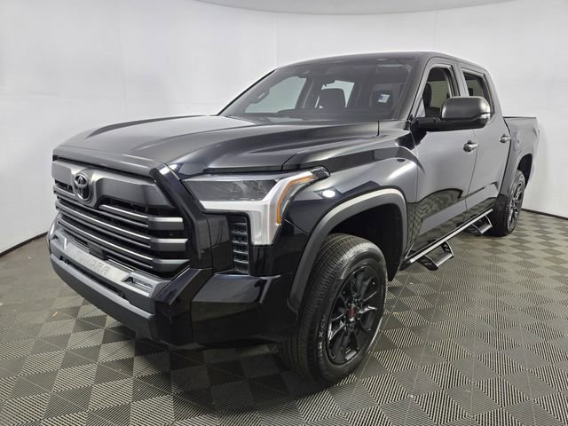 Used 2023 Toyota Tundra SR5 w/ SR5 Convenience Package image 3
