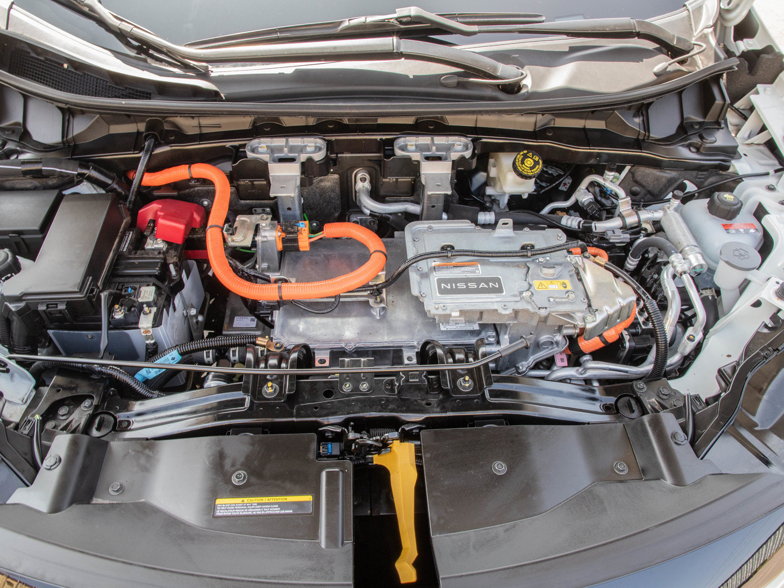 Used 2024 Nissan Ariya AWD image 31