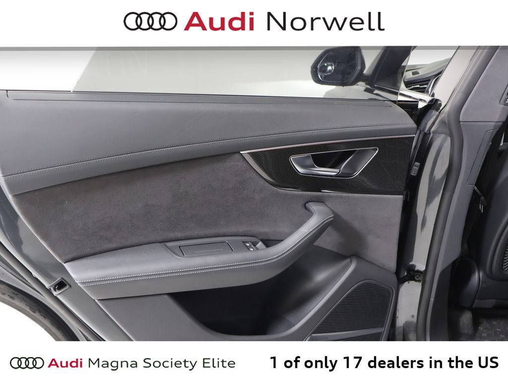 Used 2023 Audi SQ8 Premium Plus AWD/4WD image 23