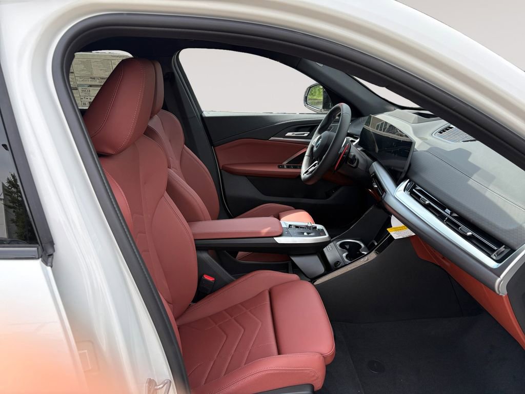 New 2026 BMW X2 M35i w/ Technology Package AWD/4WD image 15