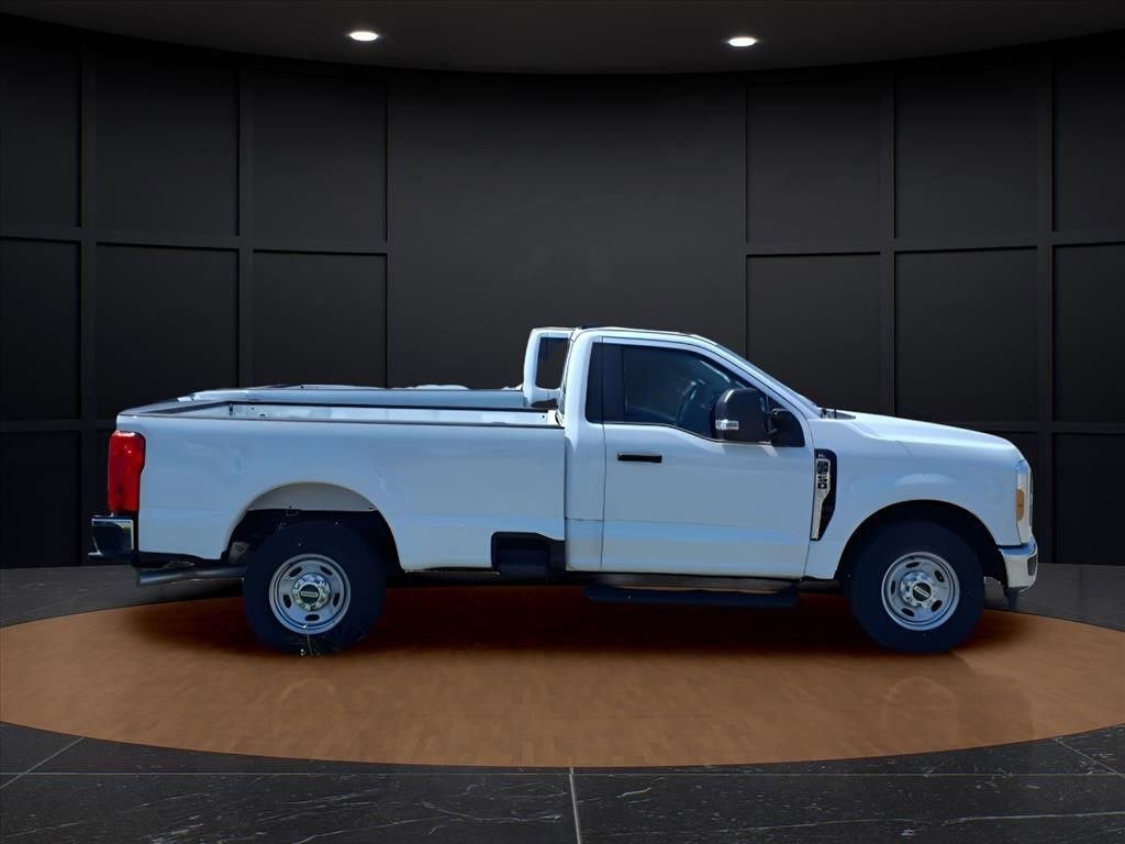 New 2023 Ford F250 XL w/ XL Chrome Package image 2