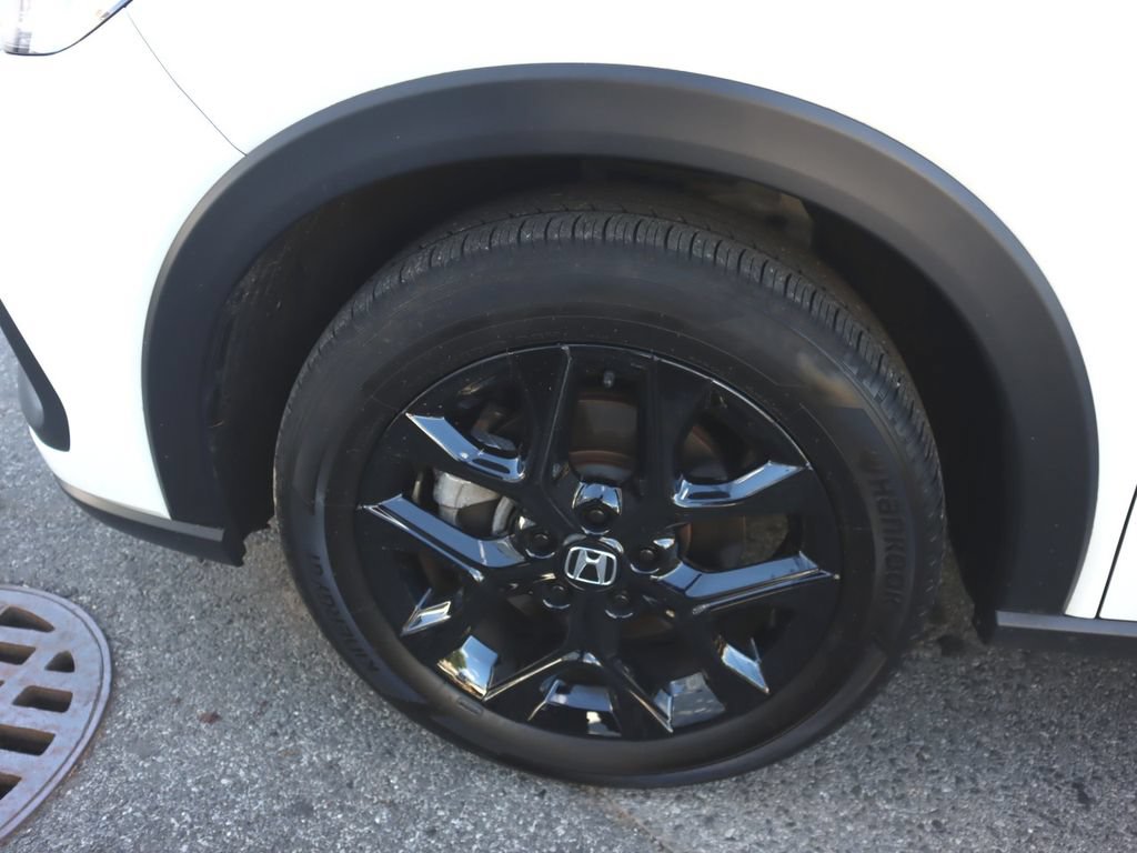 Used 2025 Honda HR-V Sport image 25