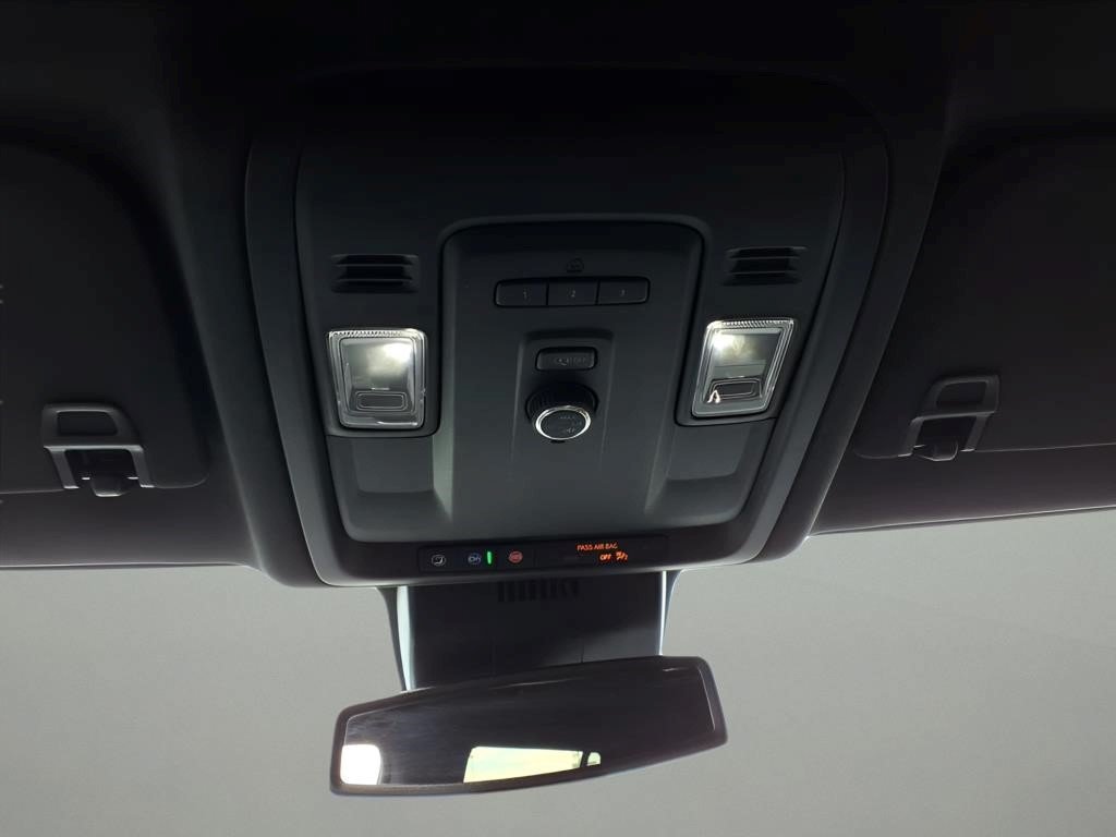 Used 2024 GMC Yukon SLT AWD/4WD image 26