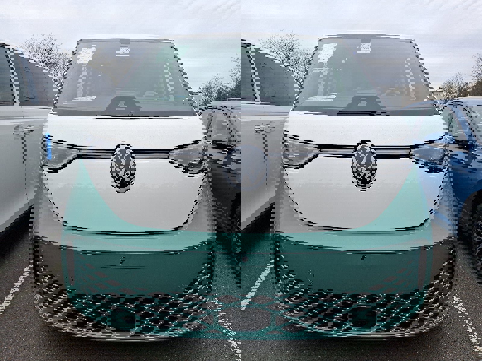 New 2025 Volkswagen ID. Buzz 1st Edition image 2