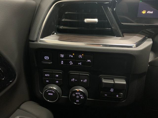 New 2026 Chevrolet Suburban Premier w/ Sun And Tow Package image 58