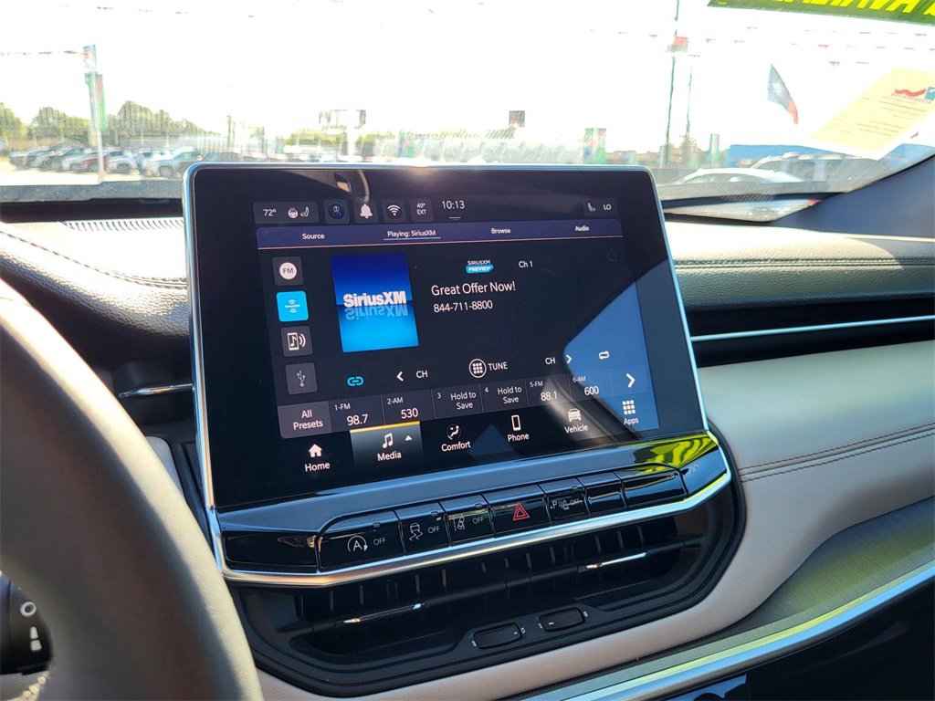 Used 2025 Jeep Compass Limited image 26