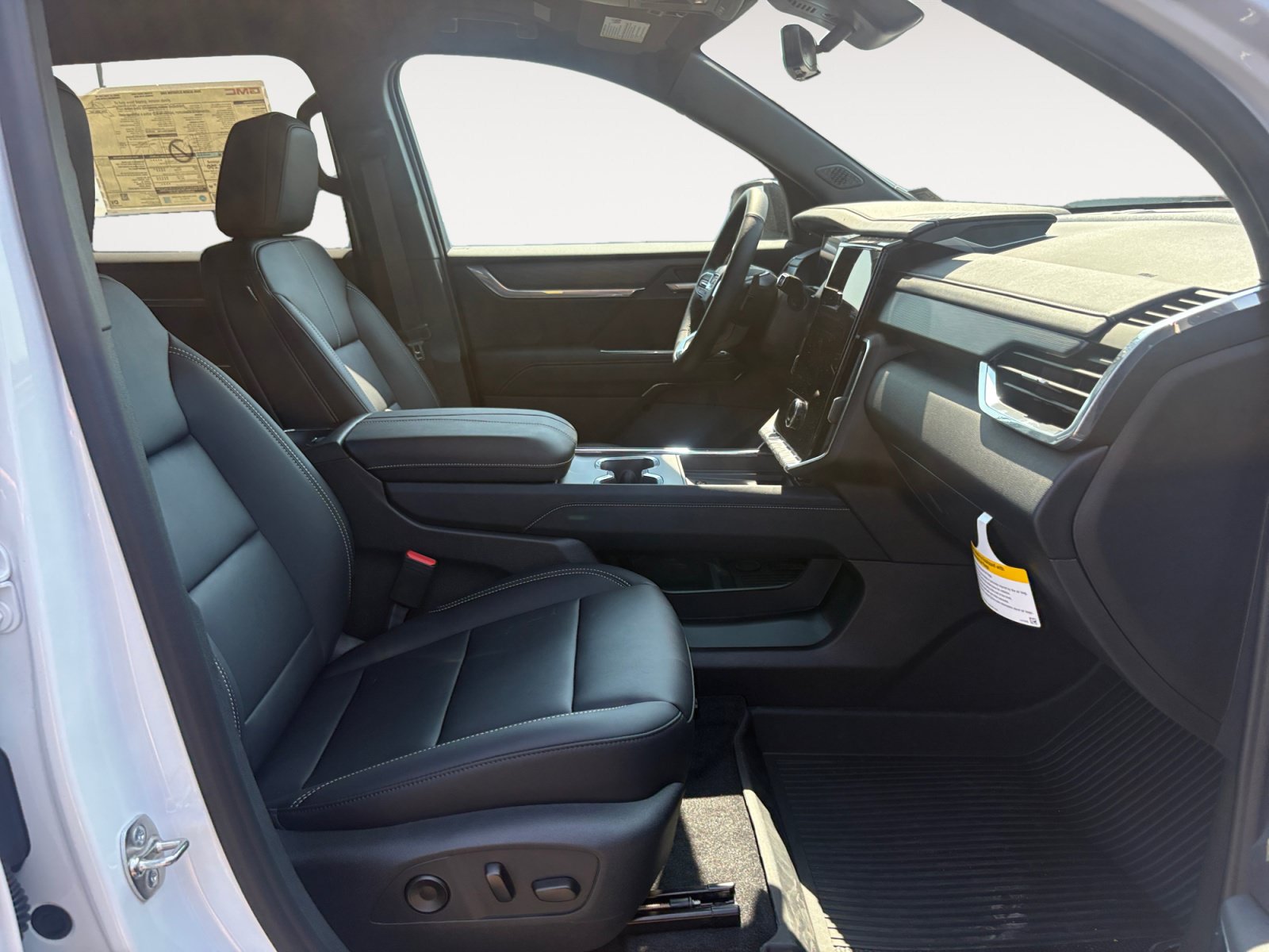 New 2026 GMC Acadia Elevation w/ Black Edition AWD/4WD image 15