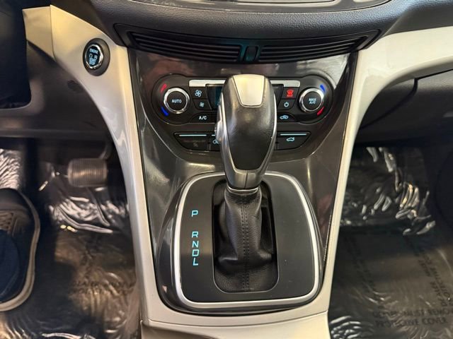 Used 2015 Ford C-MAX Energi SEL w/ Equipment Group 302A image 16