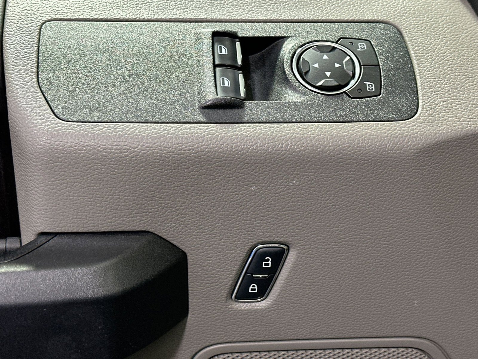 Used 2019 Ford F150 XL w/ Equipment Group 101A Mid image 17