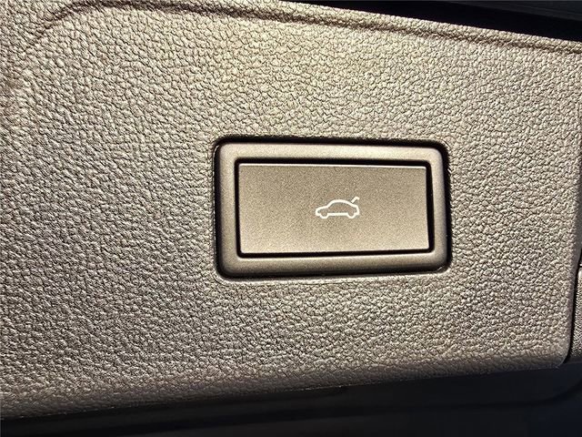 New 2026 Volkswagen Atlas SE image 29