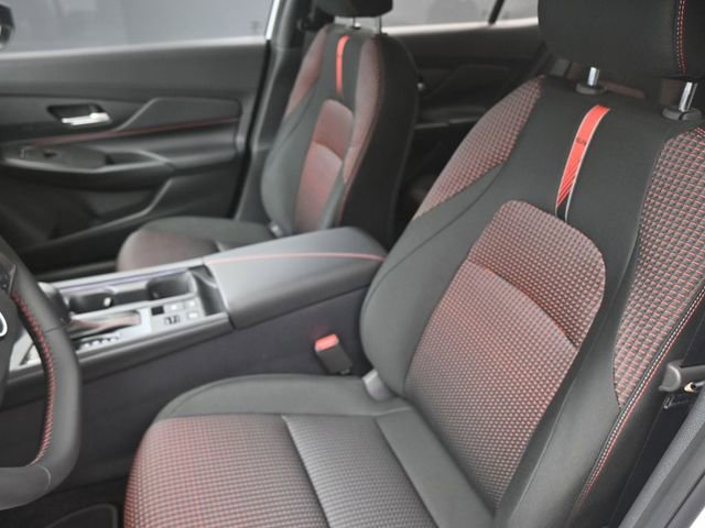 New 2026 Nissan Sentra SR w/ Floor Mat Package image 19