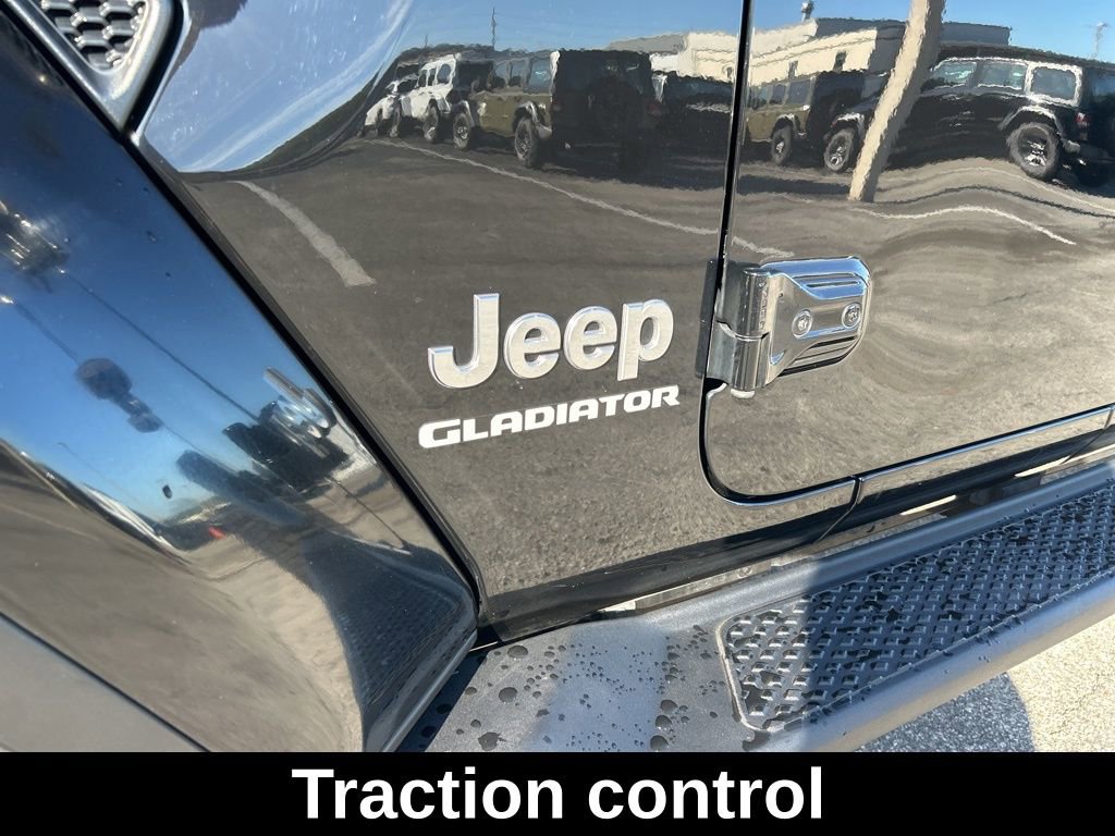 Certified 2022 Jeep Gladiator Overland w/ Popular Equipment Package image 19