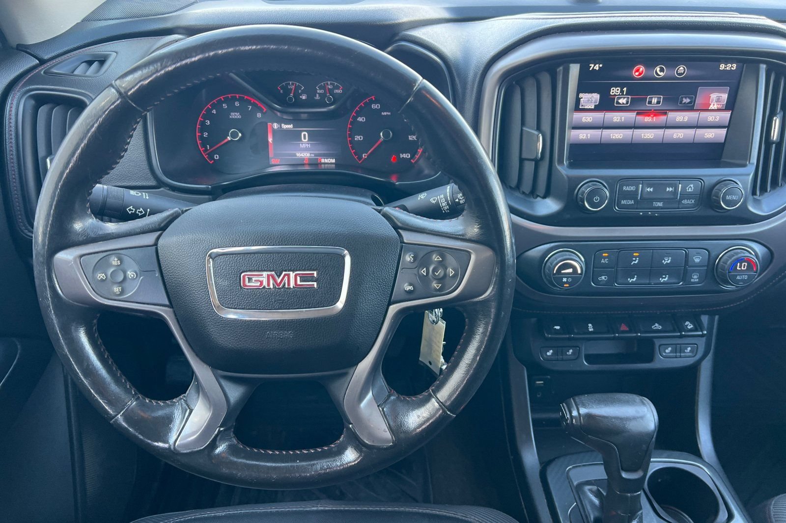Used 2015 GMC Canyon SLE w/ All-Terrain Package AWD/4WD image 15