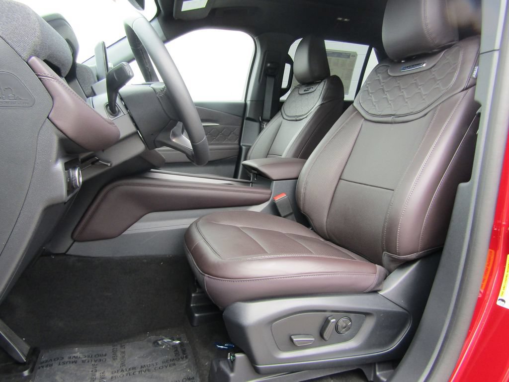 New 2027 Ford Explorer Platinum w/ LUX Leather Package AWD/4WD image 3