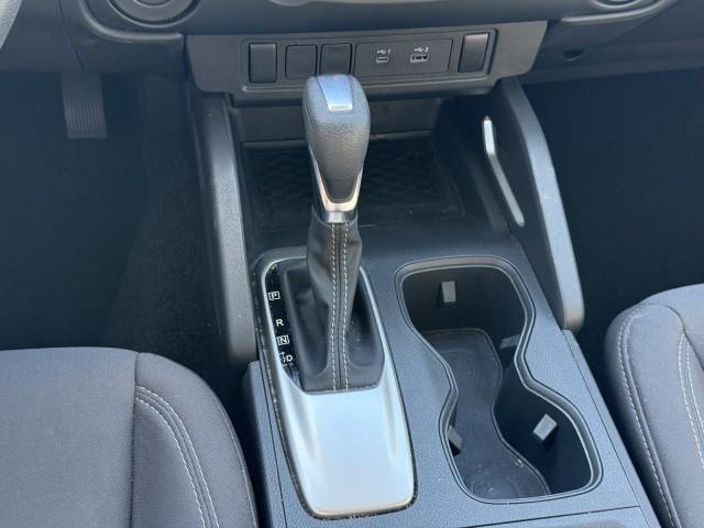 Used 2022 Nissan Frontier SV image 24